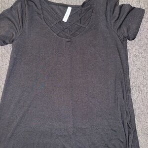 Zenana Outfitters Charcoal Short Sleeve Tee